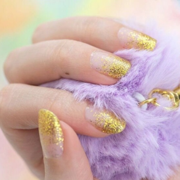 *Retired* Color Street: Golden Girly | Gold Metallic Glitter Dipped Party Yellow - Picture 5 of 14